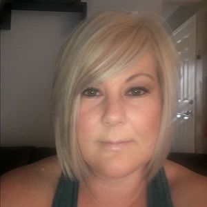 Meet your Posher, Theresa